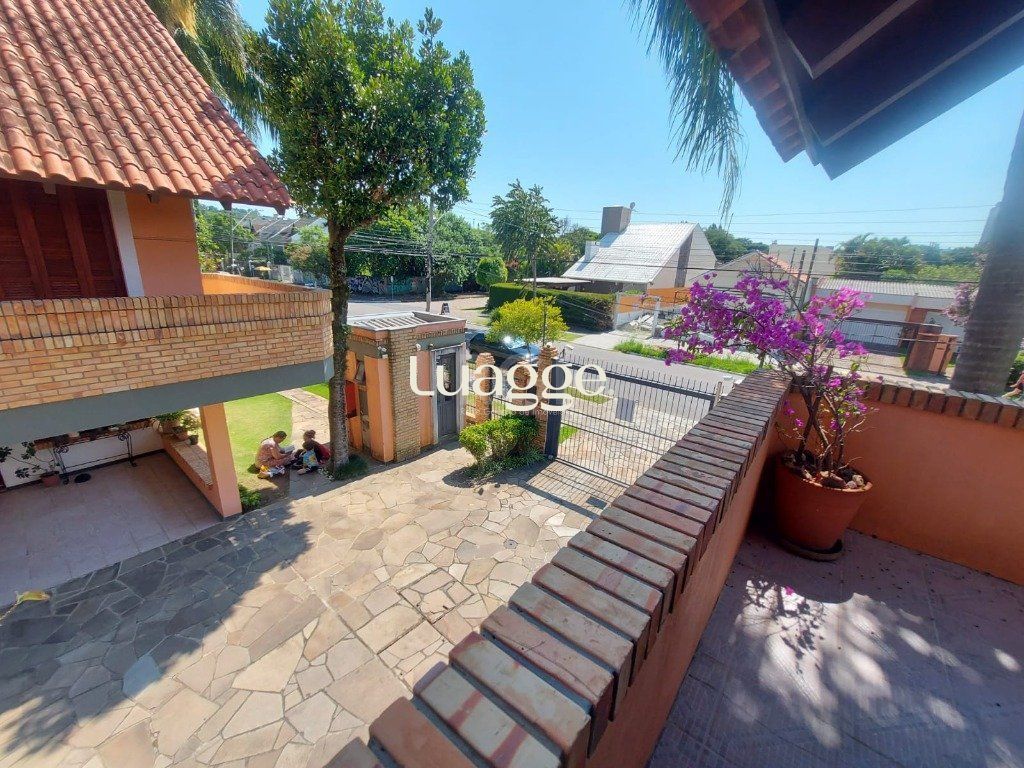 Casa de Condomínio à venda com 3 quartos, 234m² - Foto 34