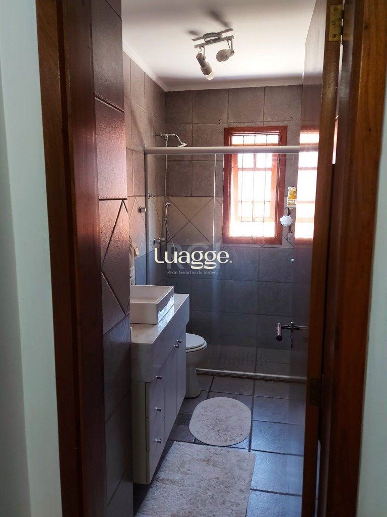 Casa de Condomínio à venda com 3 quartos, 234m² - Foto 27