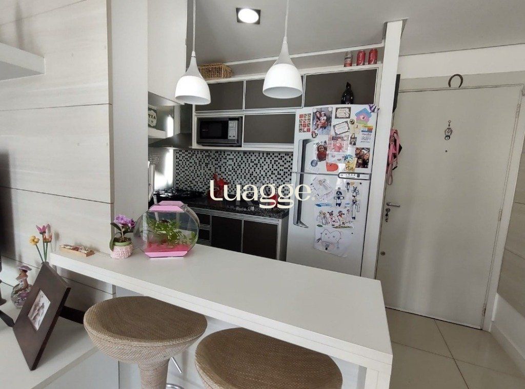 Apartamento à venda com 3 quartos, 69m² - Foto 6