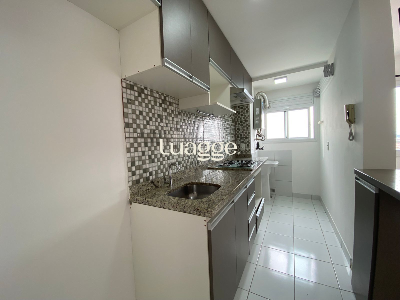 Apartamento à venda com 3 quartos, 65m² - Foto 3