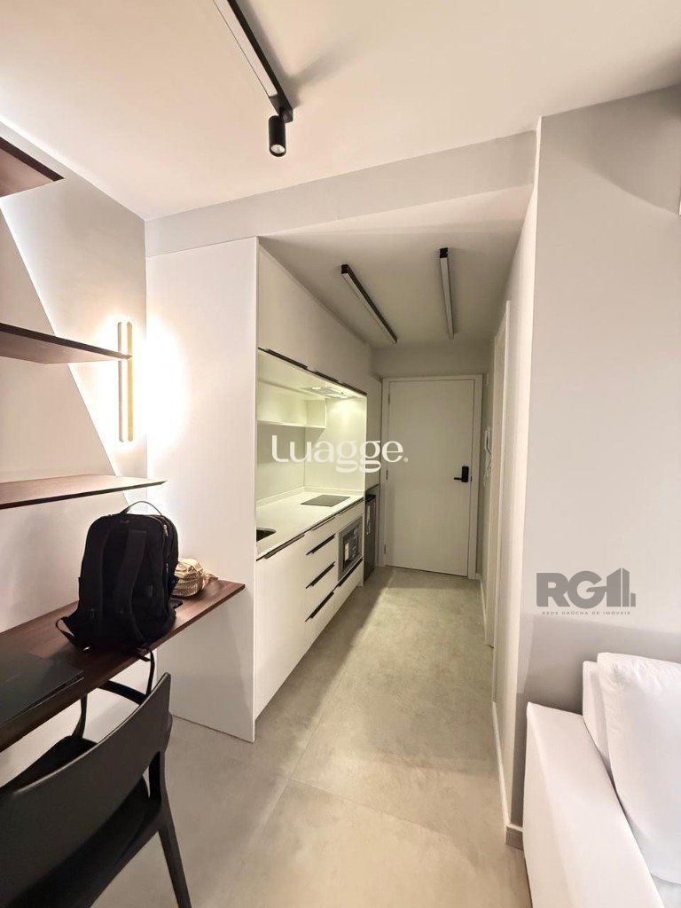 Apartamento à venda com 1 quarto, 27m² - Foto 7
