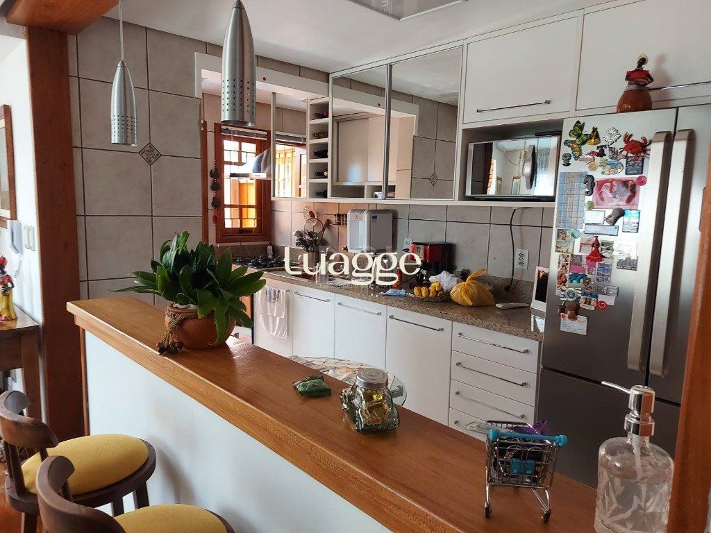 Casa de Condomínio à venda com 3 quartos, 234m² - Foto 11