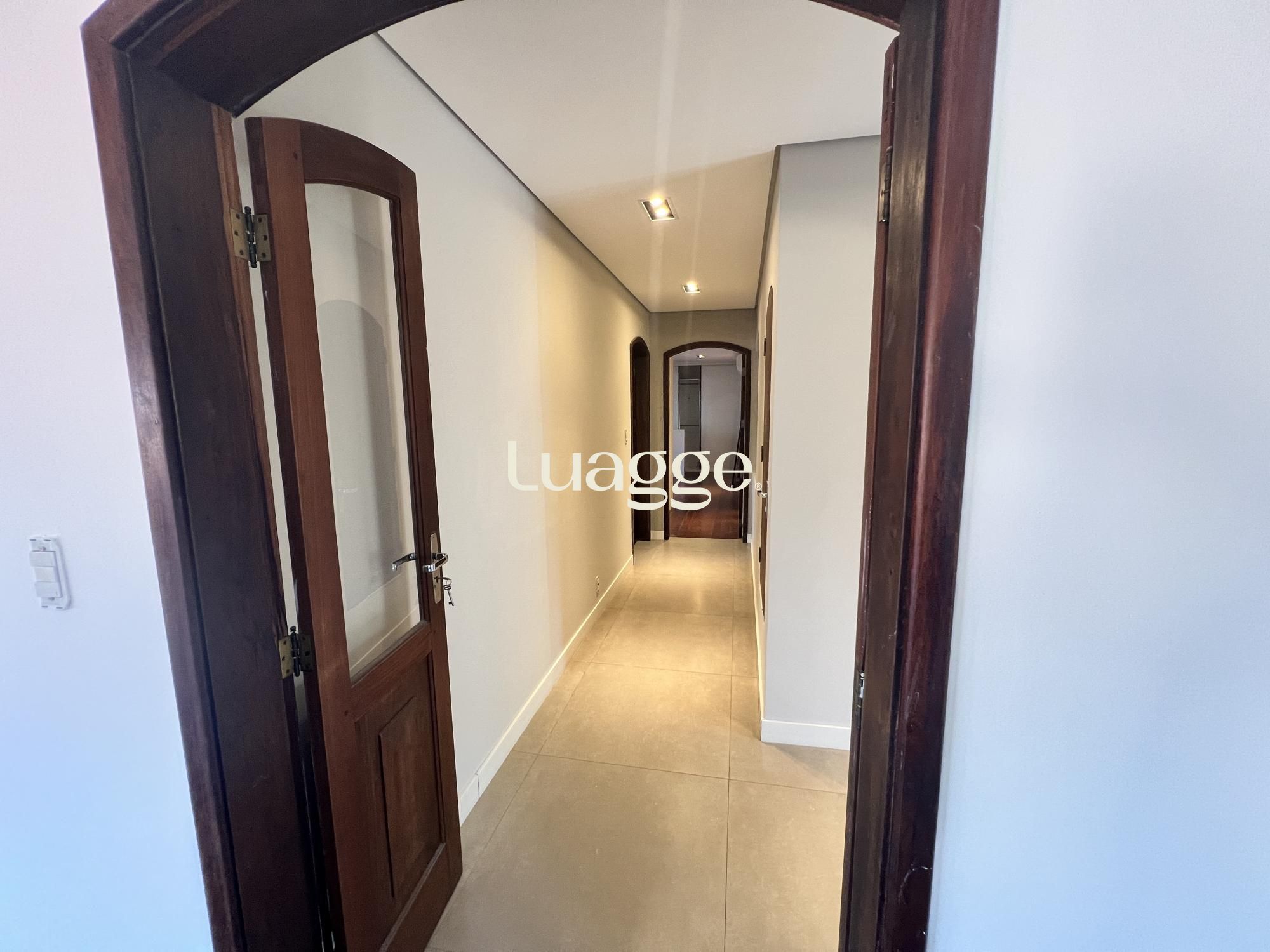 Casa à venda com 4 quartos, 502m² - Foto 11