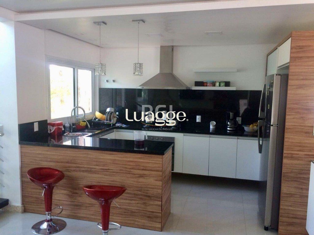 Casa de Condomínio à venda com 3 quartos, 212m² - Foto 6
