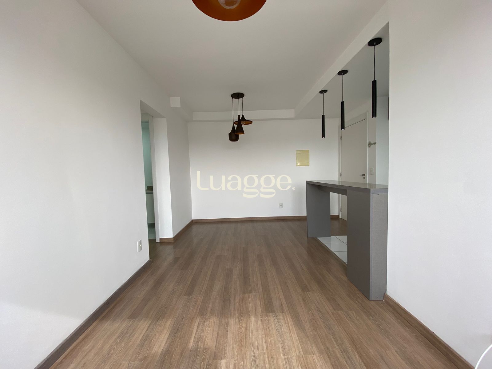 Apartamento à venda com 3 quartos, 65m² - Foto 2