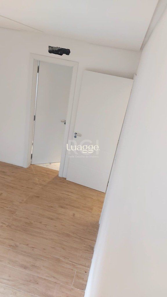 Casa de Condomínio à venda com 3 quartos, 222m² - Foto 18