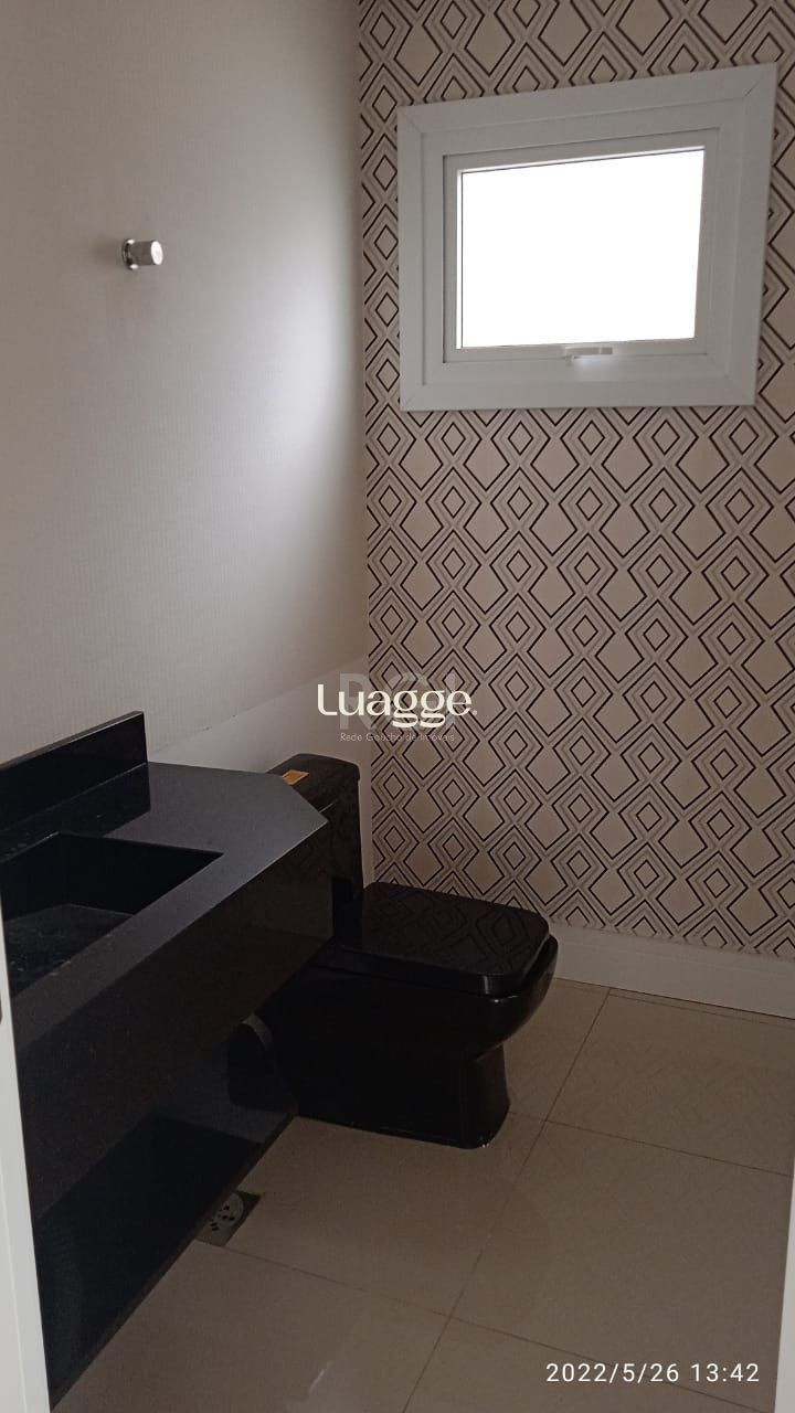 Casa de Condomínio à venda com 3 quartos, 237m² - Foto 13
