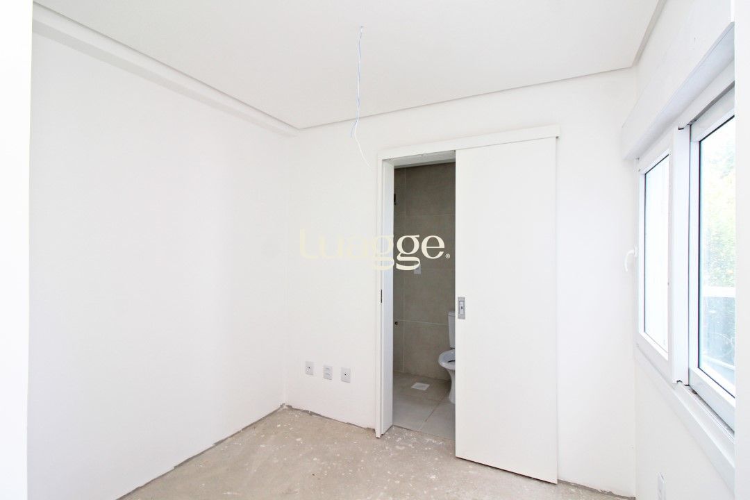 Casa de Condomínio à venda com 3 quartos, 225m² - Foto 42