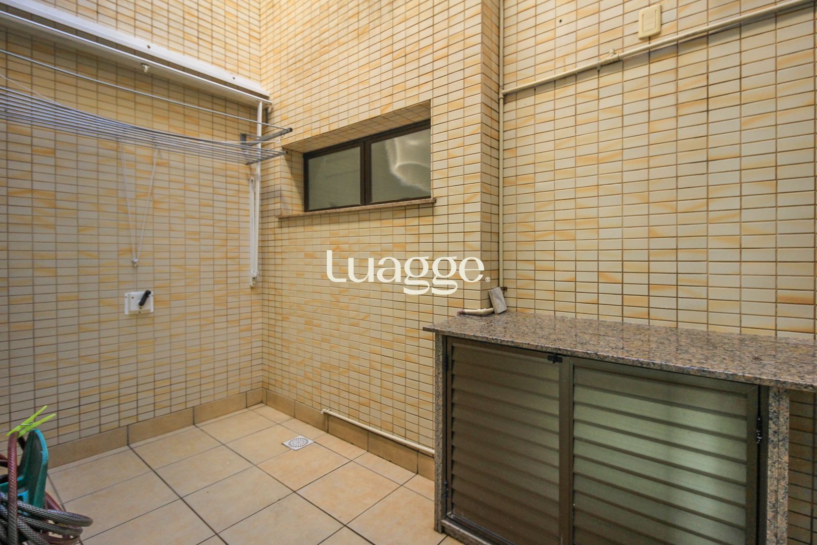 Apartamento à venda com 3 quartos, 206m² - Foto 22