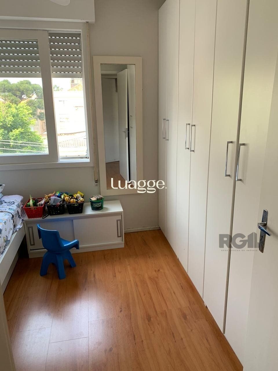 Apartamento à venda com 3 quartos, 97m² - Foto 9