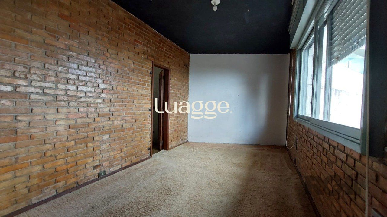 Casa à venda com 3 quartos, 348m² - Foto 18