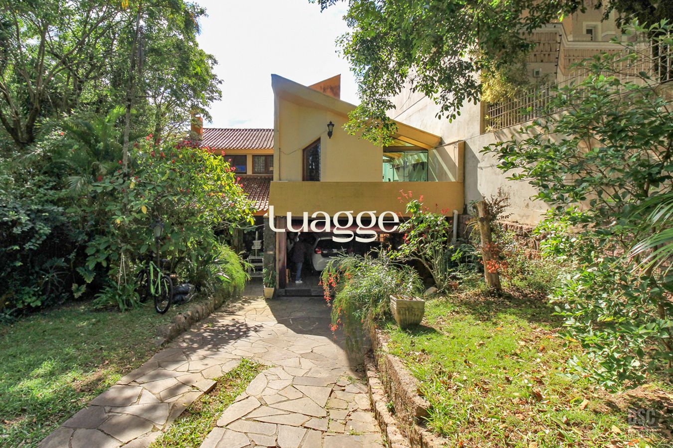 Casa à venda com 5 quartos, 307m² - Foto 3