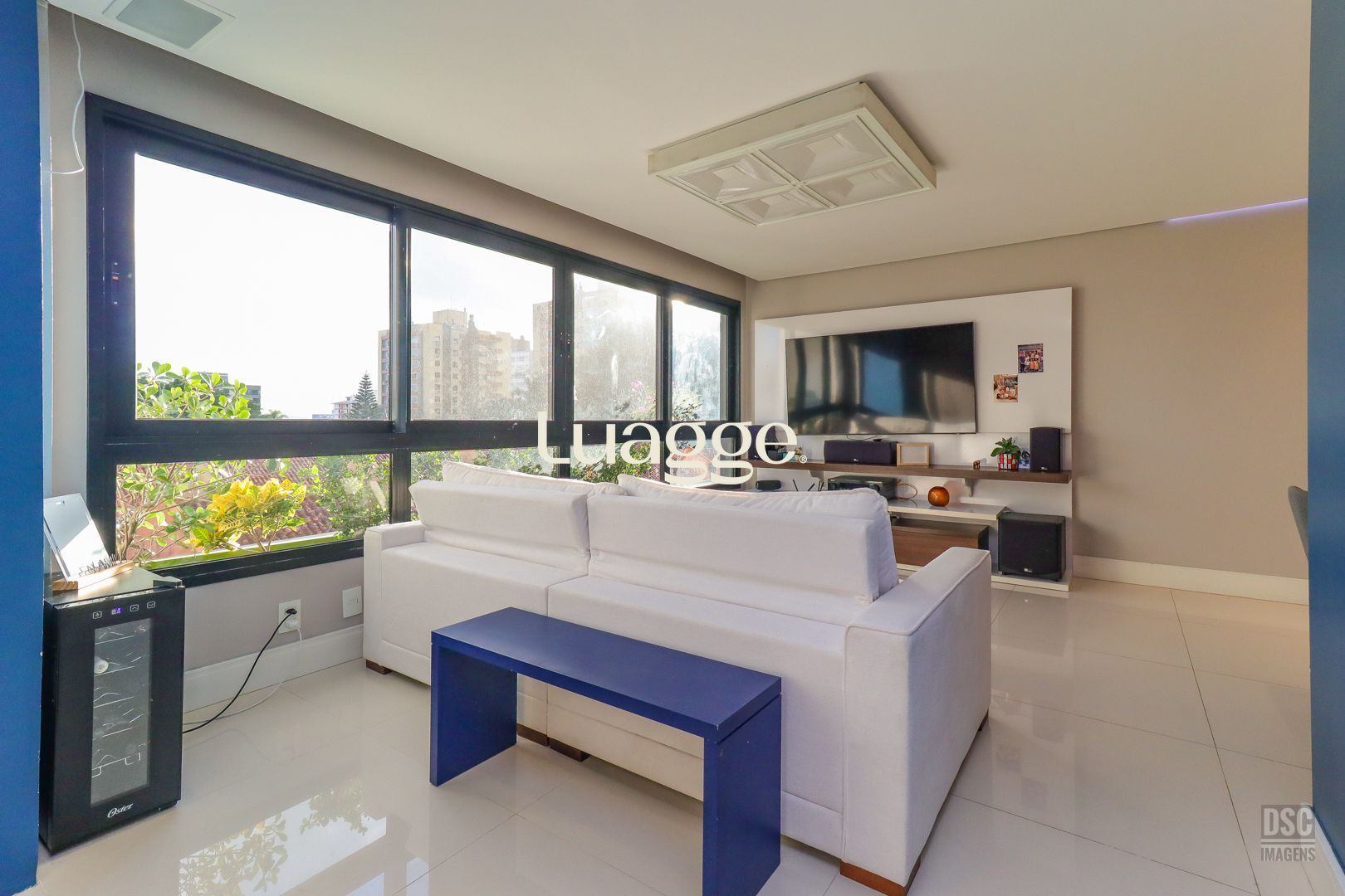 Apartamento à venda com 3 quartos, 85m² - Foto 3