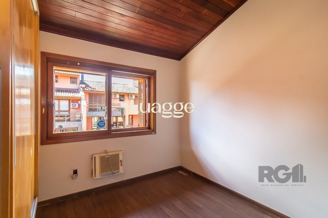 Casa de Condomínio à venda com 3 quartos, 285m² - Foto 18