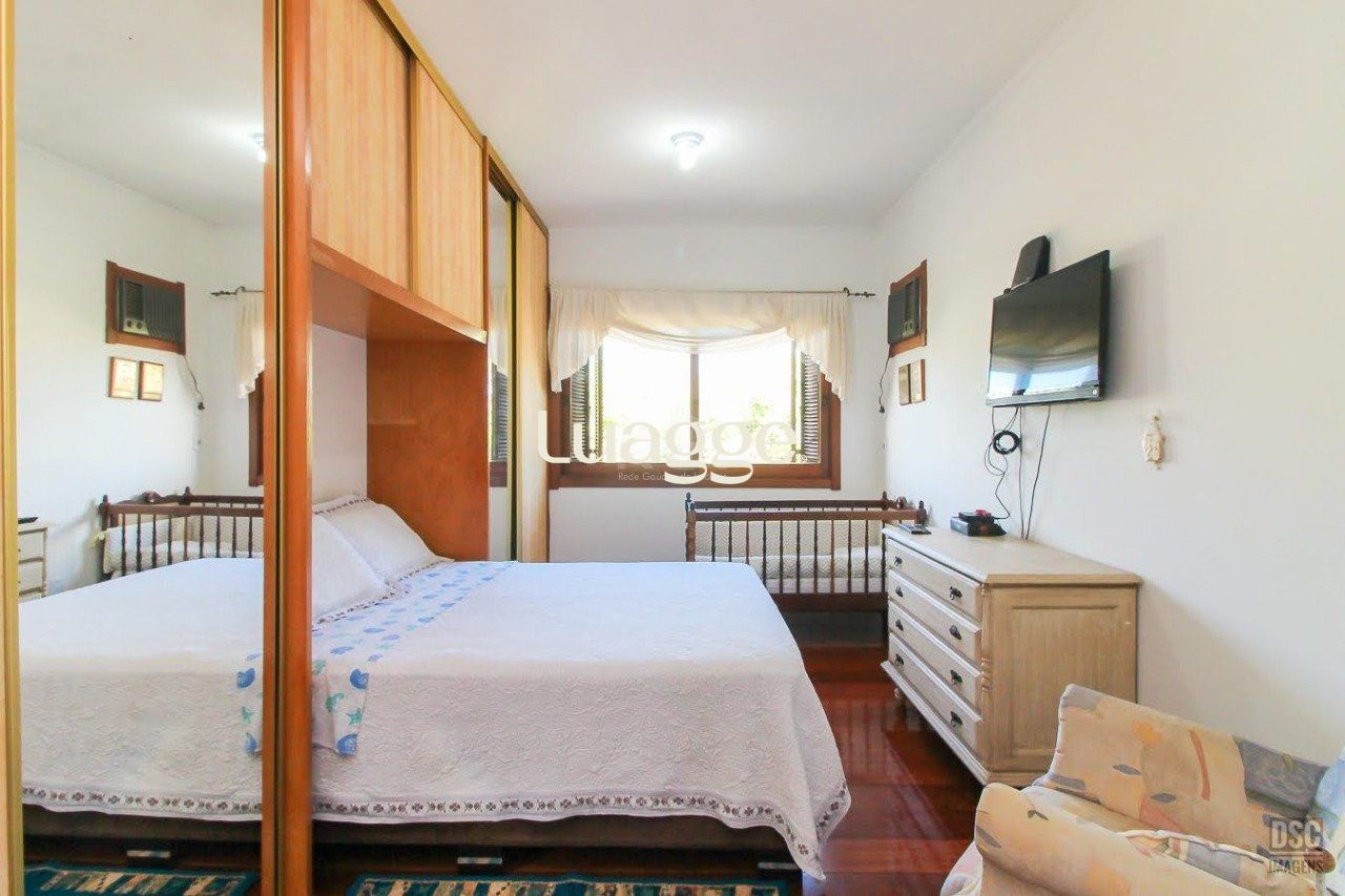 Casa à venda com 4 quartos, 380m² - Foto 22