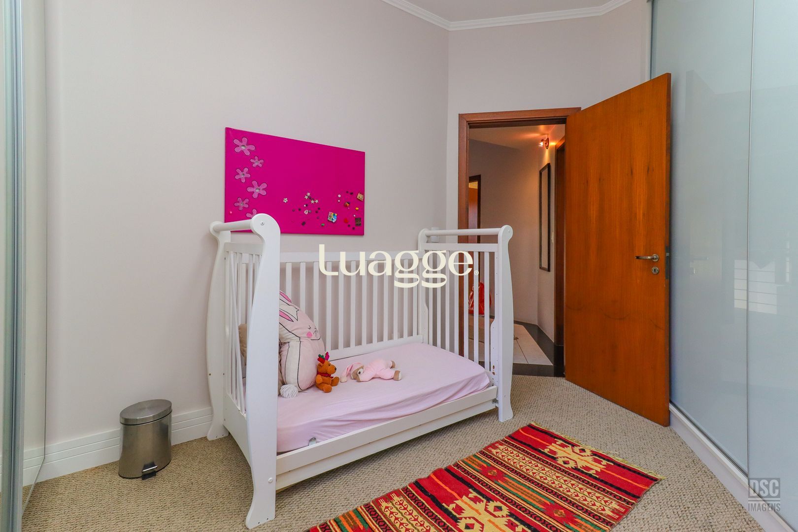 Casa à venda com 3 quartos, 350m² - Foto 17