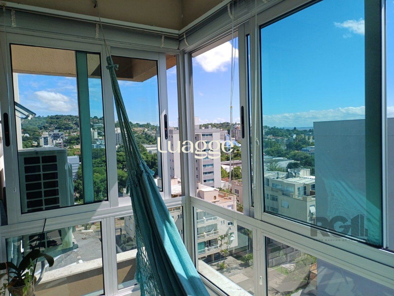 Apartamento à venda com 2 quartos, 69m² - Foto 10
