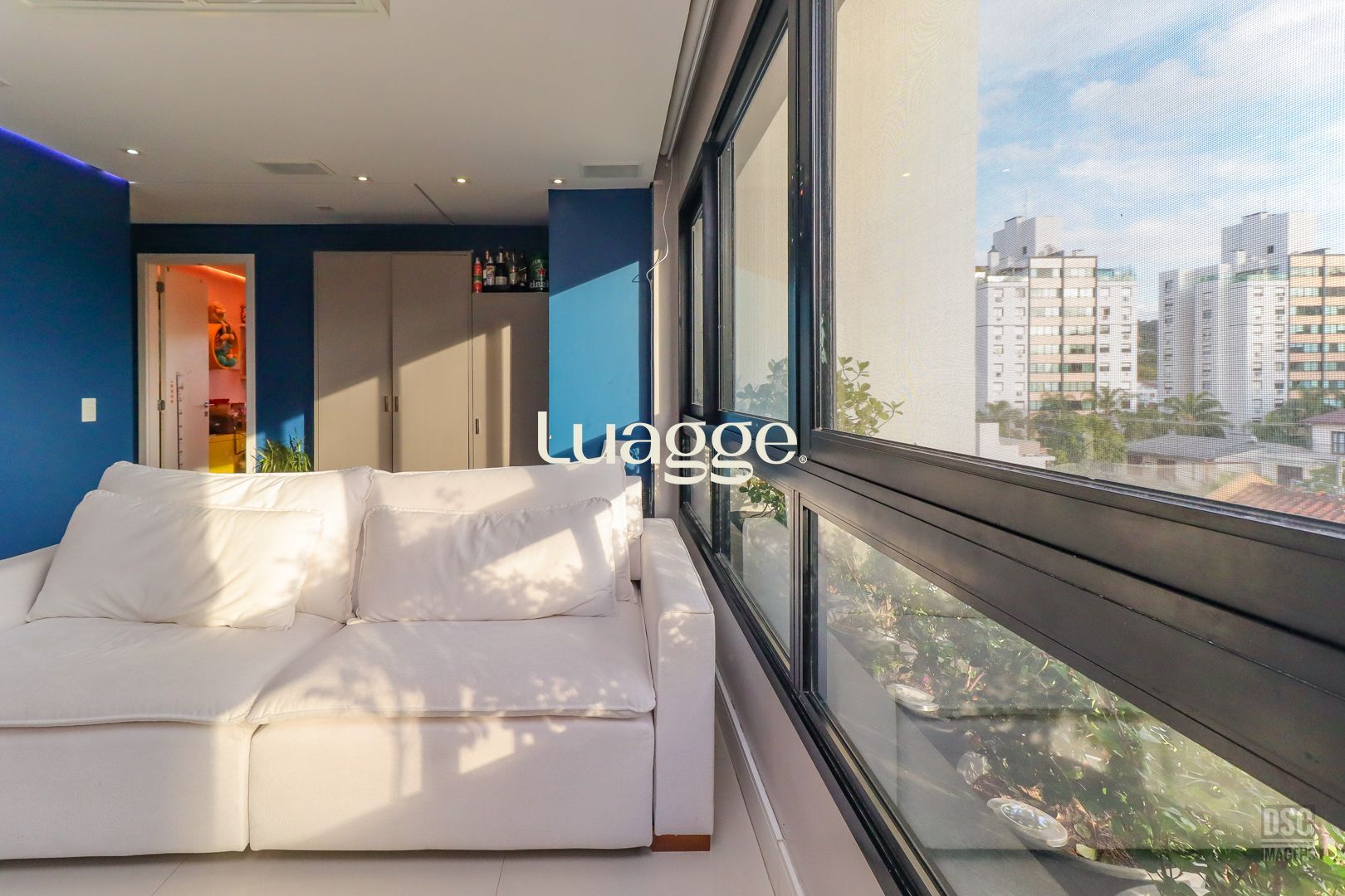 Apartamento à venda com 3 quartos, 85m² - Foto 4
