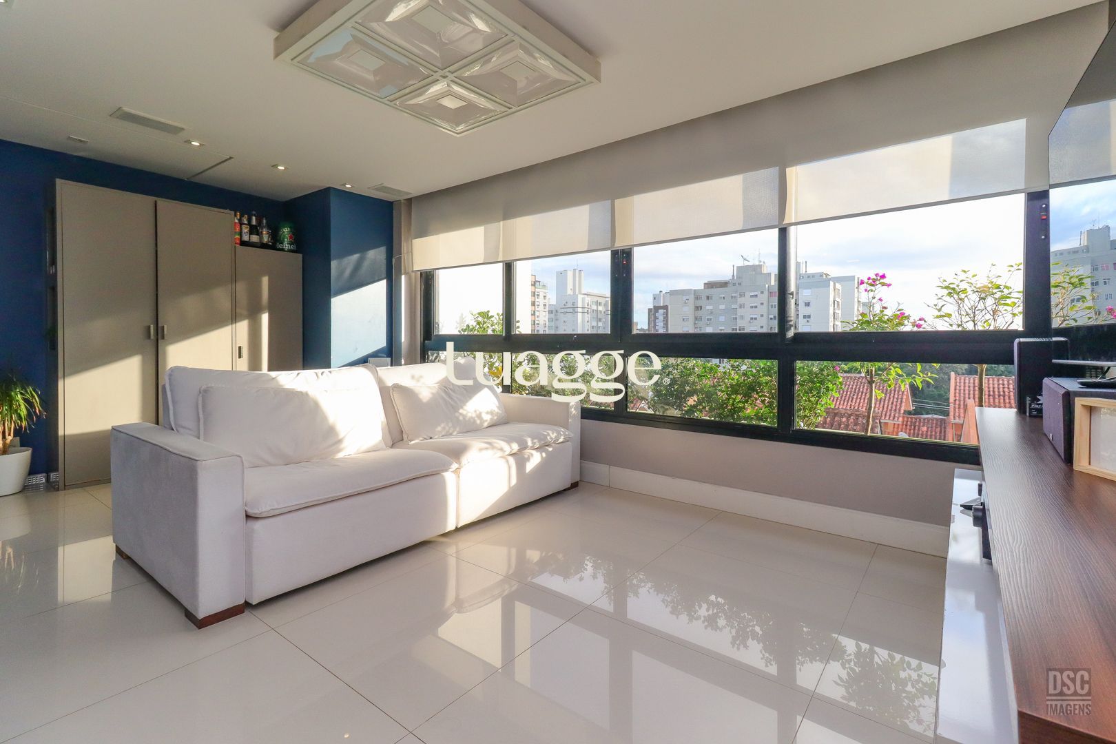 Apartamento à venda com 3 quartos, 85m² - Foto 1