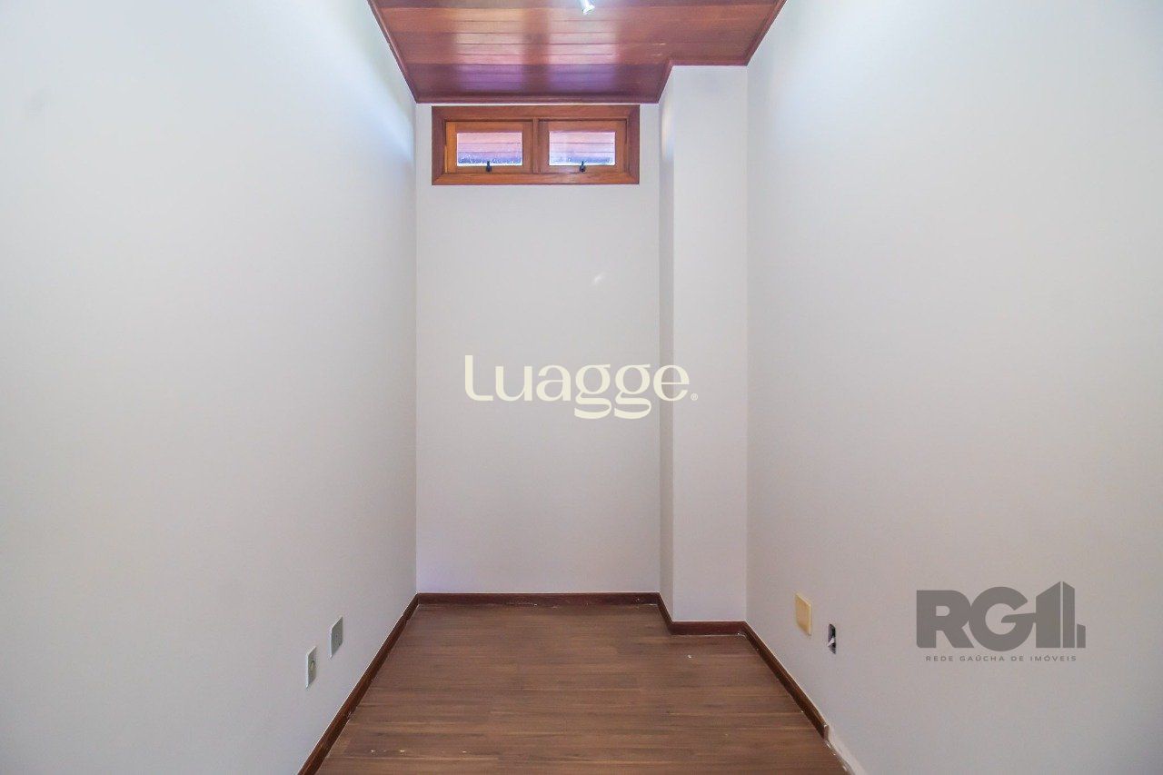 Casa de Condomínio à venda com 3 quartos, 285m² - Foto 14
