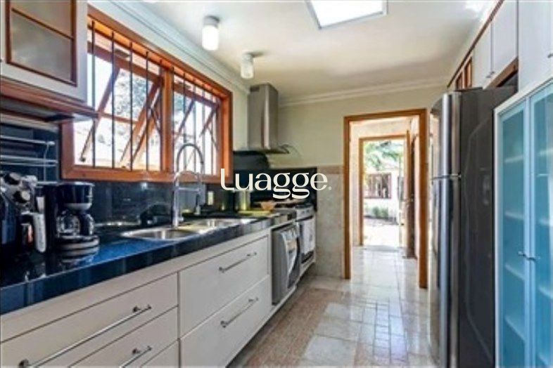 Casa à venda com 3 quartos, 284m² - Foto 13