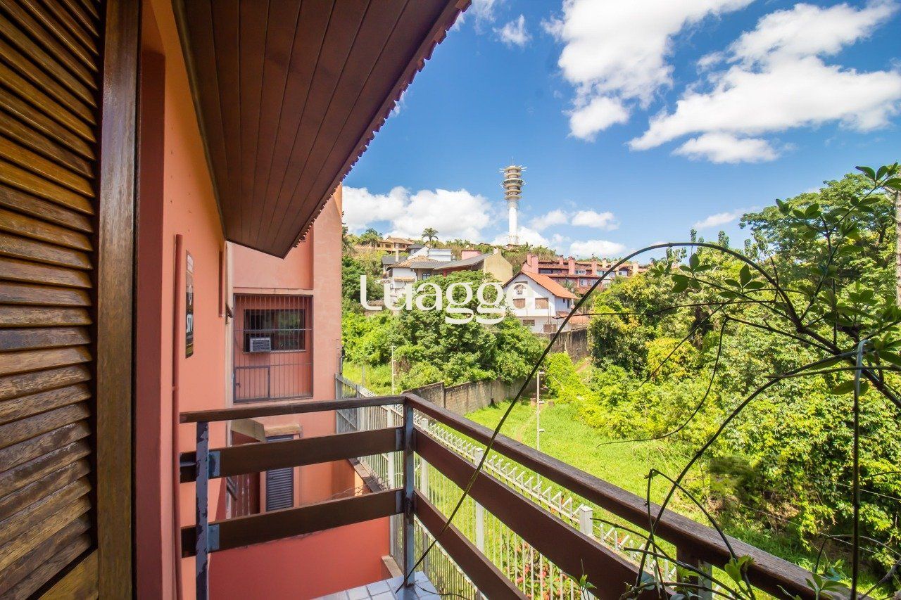 Casa de Condomínio à venda com 3 quartos, 285m² - Foto 29