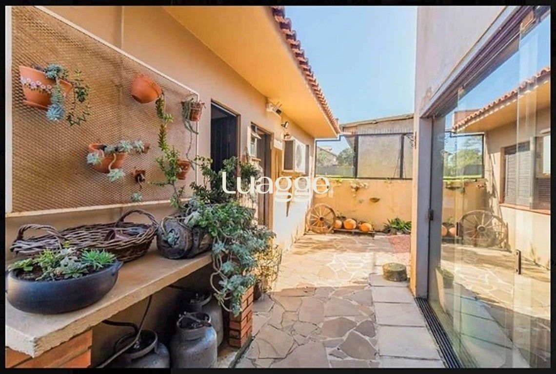Casa à venda com 3 quartos, 281m² - Foto 18
