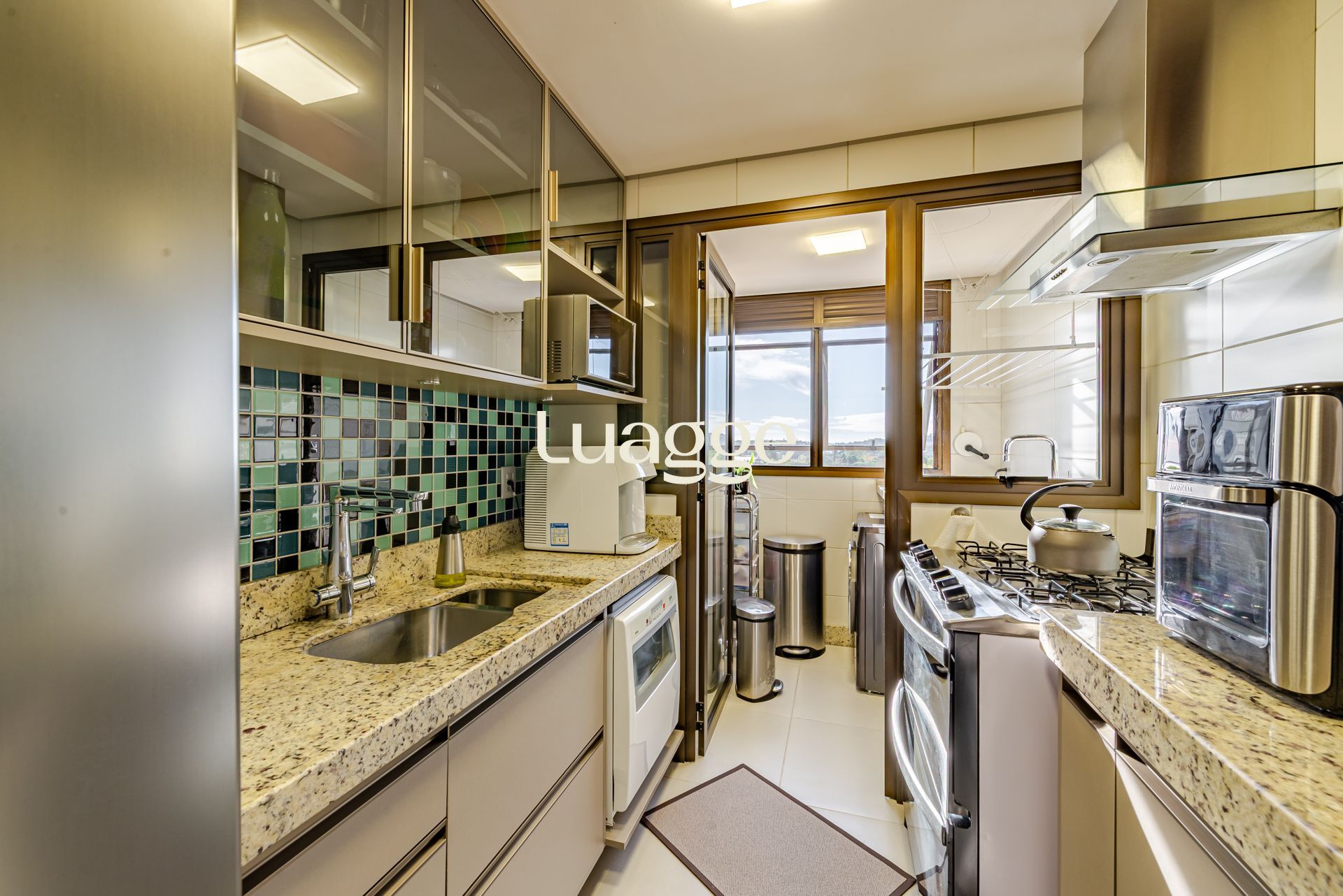 Apartamento à venda com 3 quartos, 96m² - Foto 9