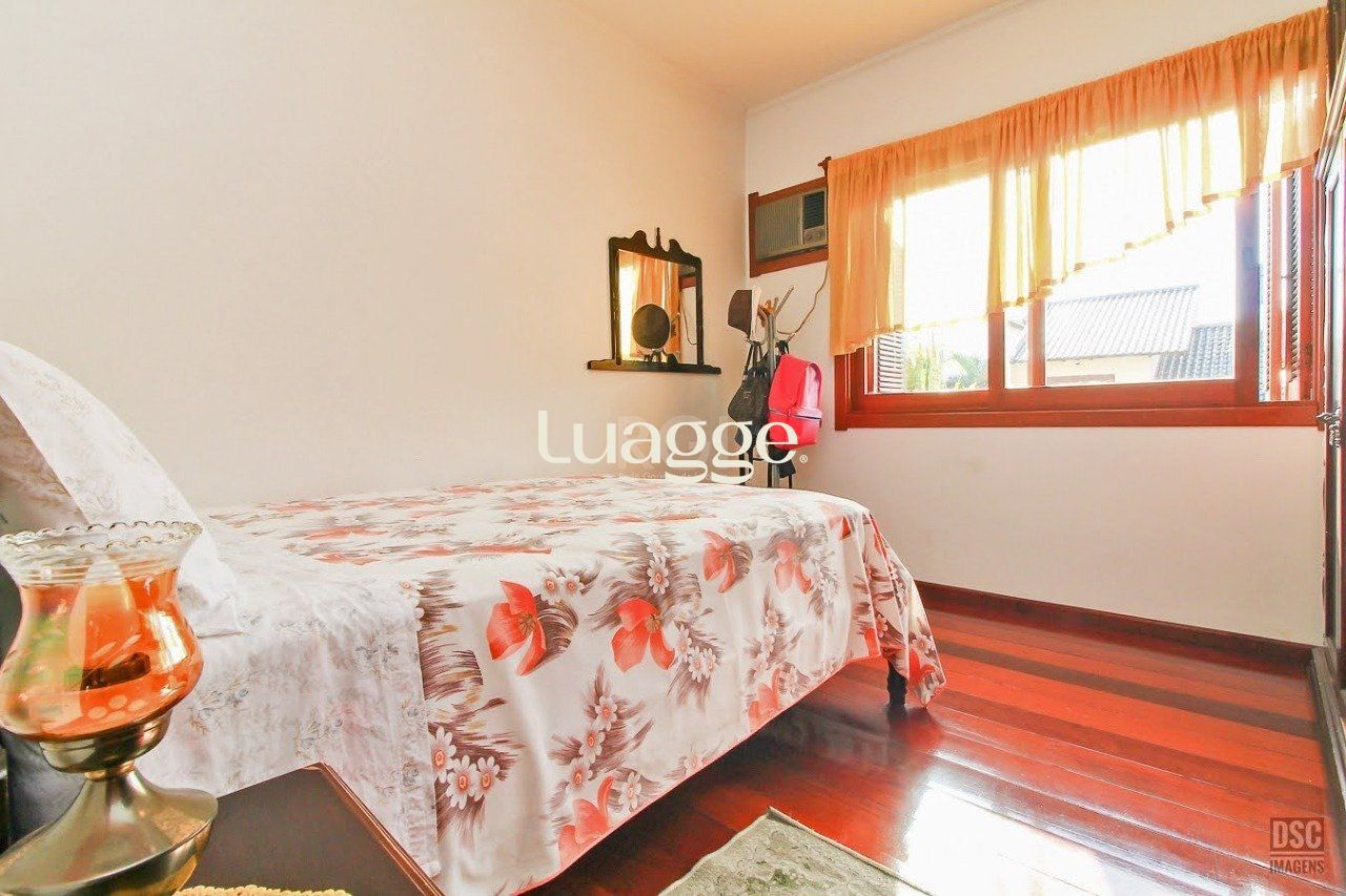 Casa à venda com 4 quartos, 380m² - Foto 23