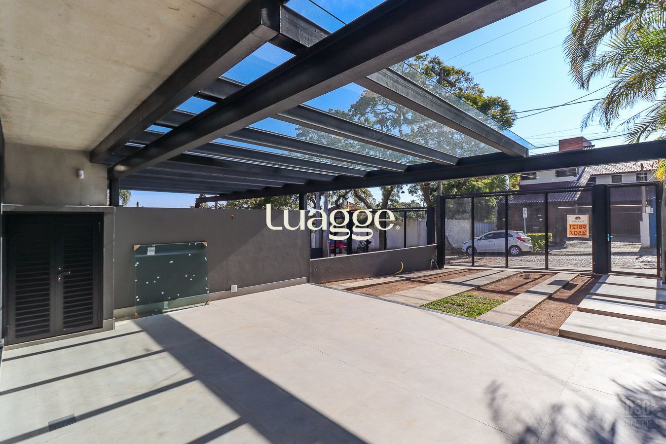 Casa à venda com 3 quartos, 178m² - Foto 2