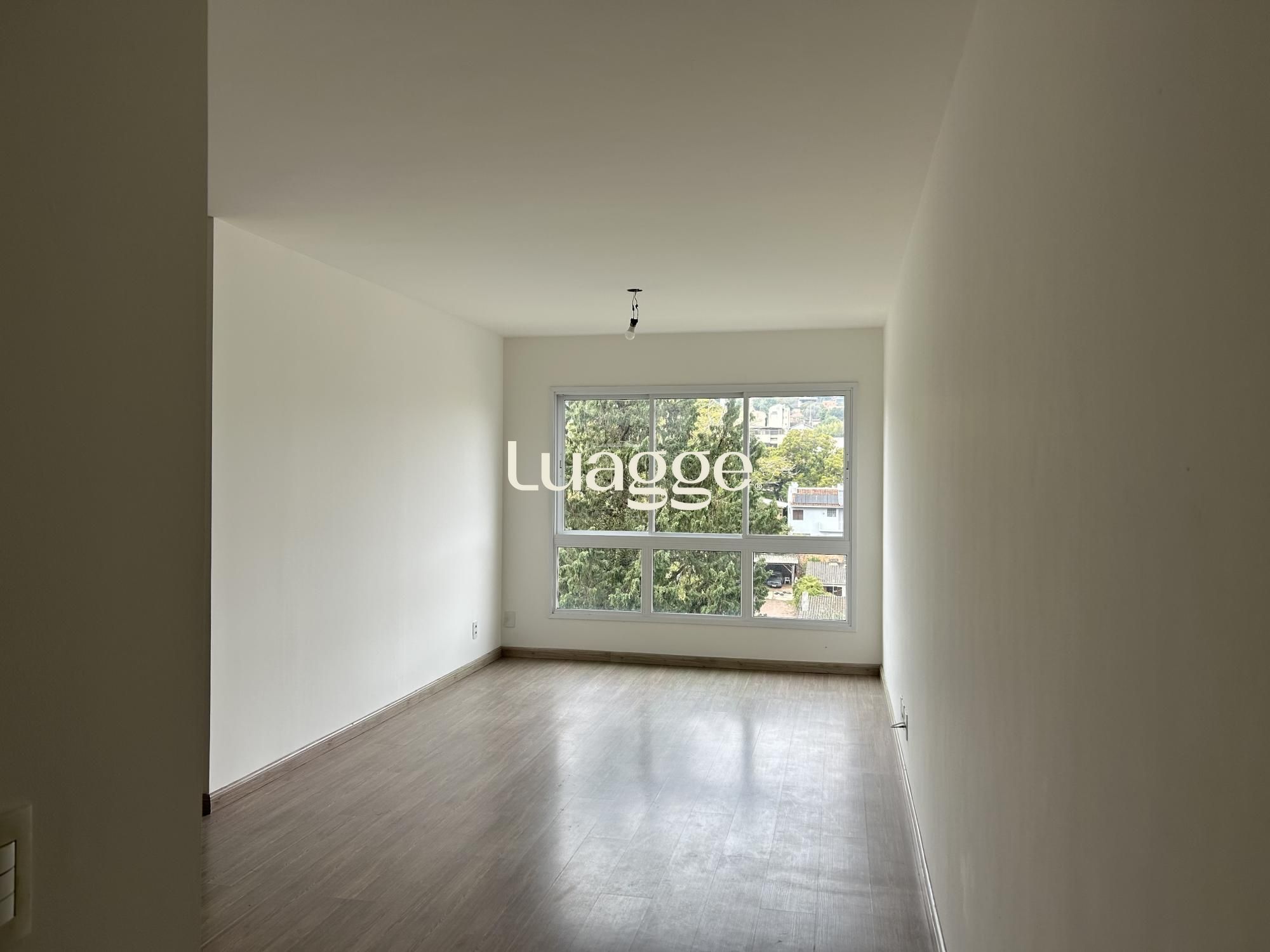 Apartamento à venda com 3 quartos, 92m² - Foto 1