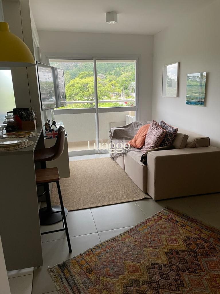 Apartamento à venda com 2 quartos, 67m² - Foto 1