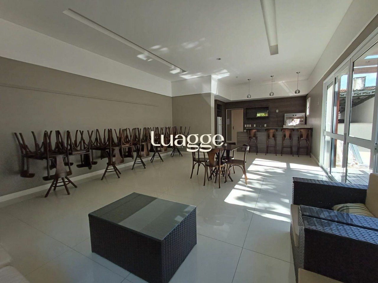 Apartamento à venda com 2 quartos, 69m² - Foto 21