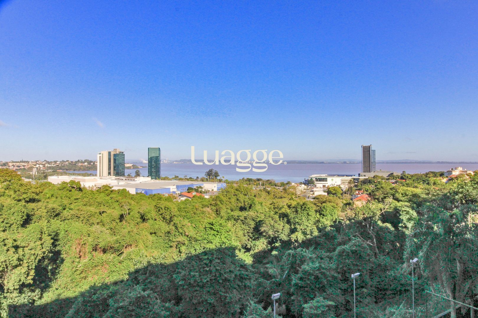 Apartamento à venda com 3 quartos, 206m² - Foto 12