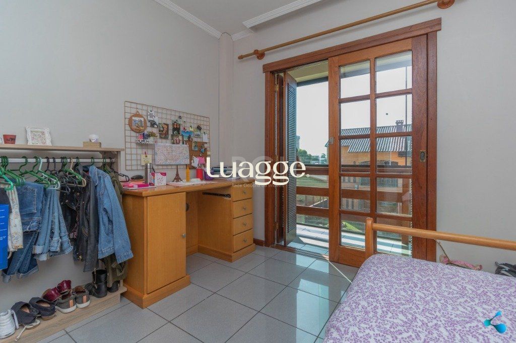Casa à venda com 3 quartos, 274m² - Foto 20