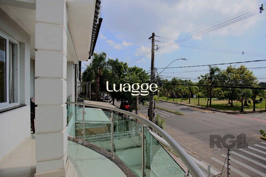 Casa à venda com 3 quartos, 299m² - Foto 42