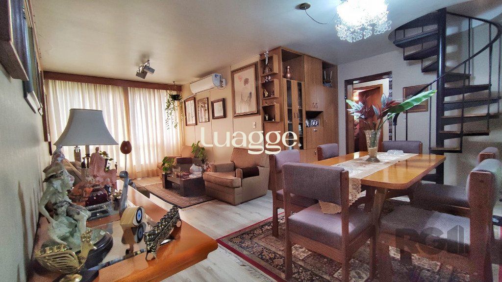 Cobertura à venda com 3 quartos, 201m² - Foto 1