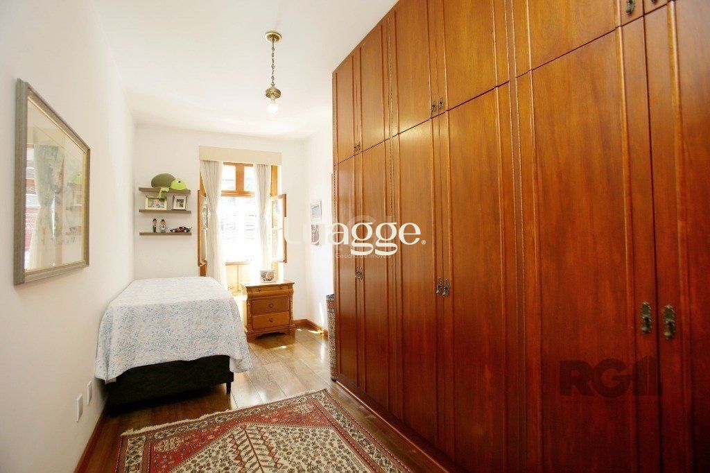 Casa à venda com 3 quartos, 241m² - Foto 40
