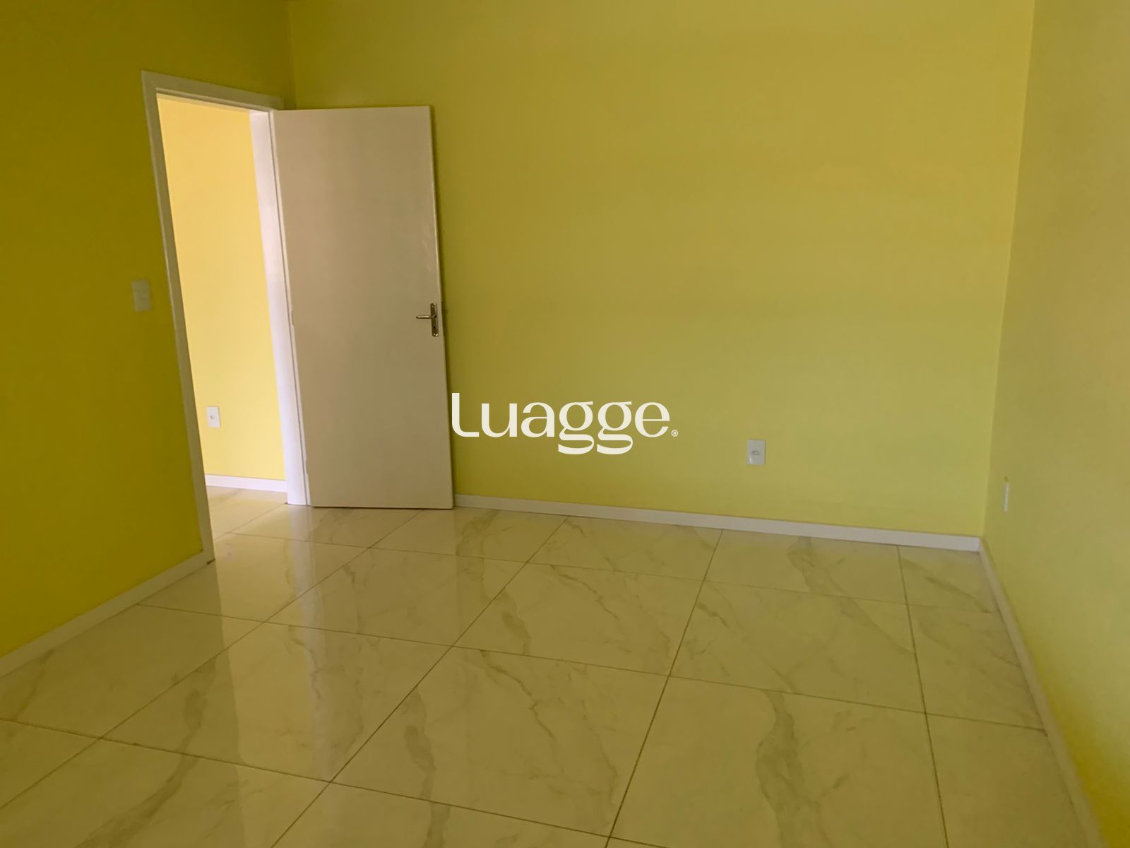 Casa à venda com 3 quartos, 54m² - Foto 17