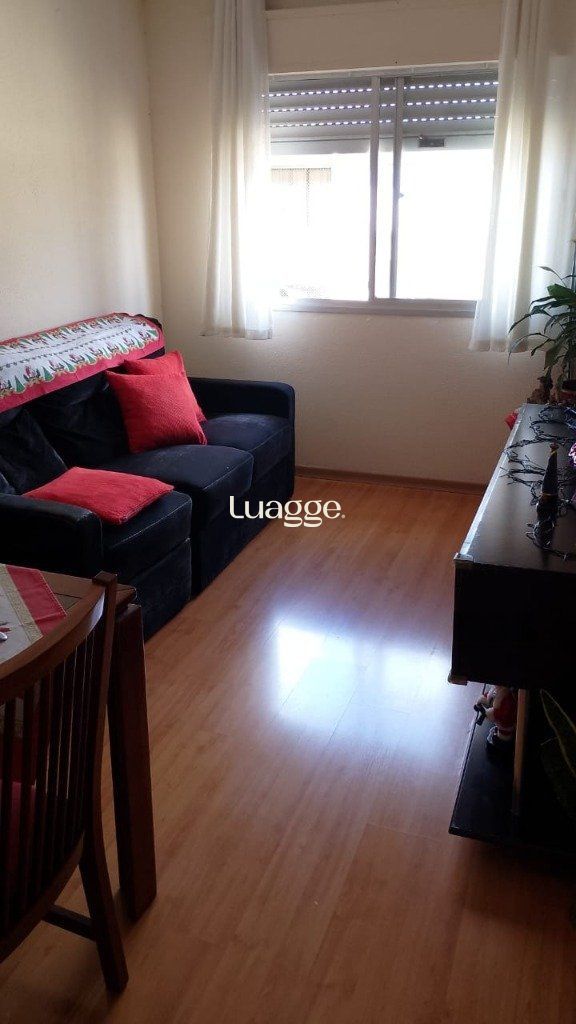 Apartamento à venda com 2 quartos, 62m² - Foto 1