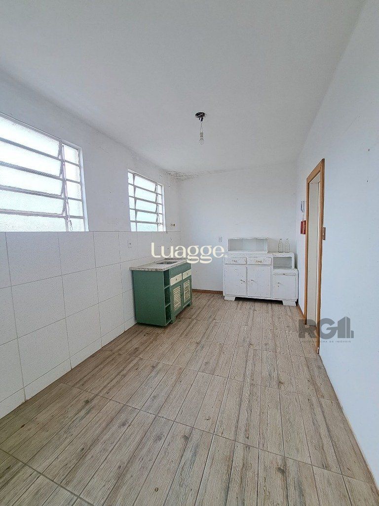 Apartamento à venda com 3 quartos, 97m² - Foto 9