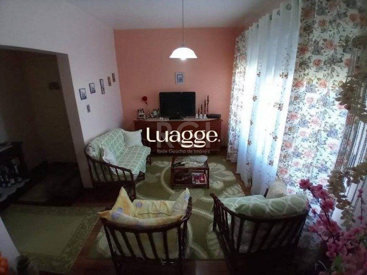 Casa à venda com 4 quartos, 190m² - Foto 3