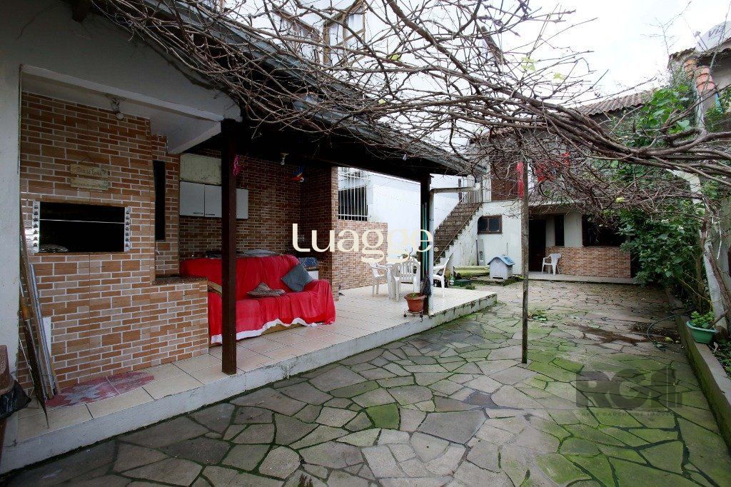 Casa à venda com 3 quartos, 232m² - Foto 31