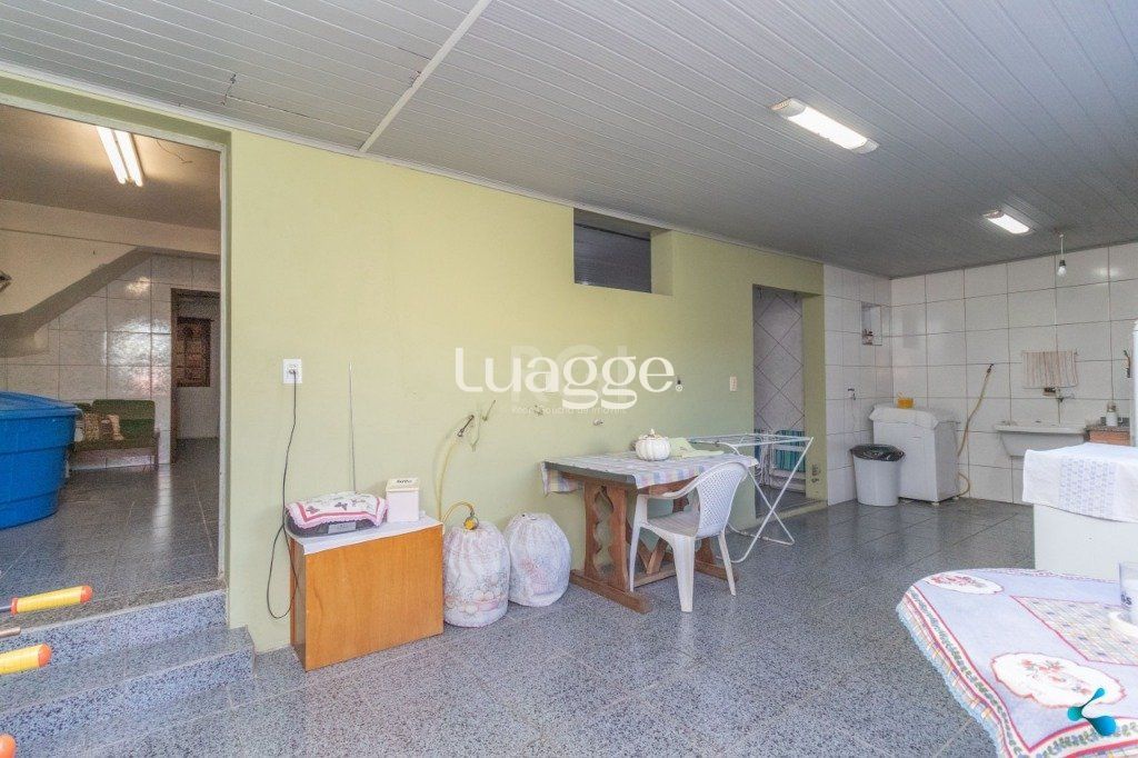 Casa à venda com 3 quartos, 274m² - Foto 49
