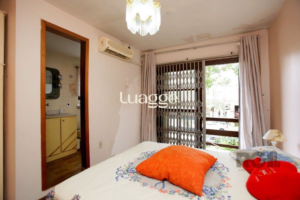 Casa à venda com 3 quartos, 232m² - Foto 12