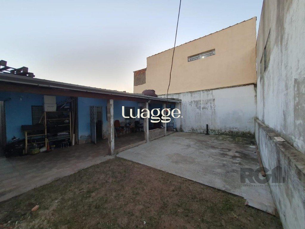 Casa à venda com 2 quartos, 199m² - Foto 2