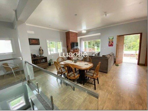 Casa à venda com 4 quartos, 303m² - Foto 5