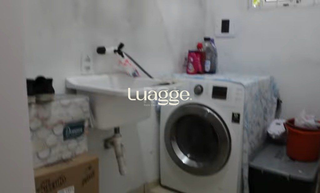 Casa à venda com 5 quartos, 301m² - Foto 25