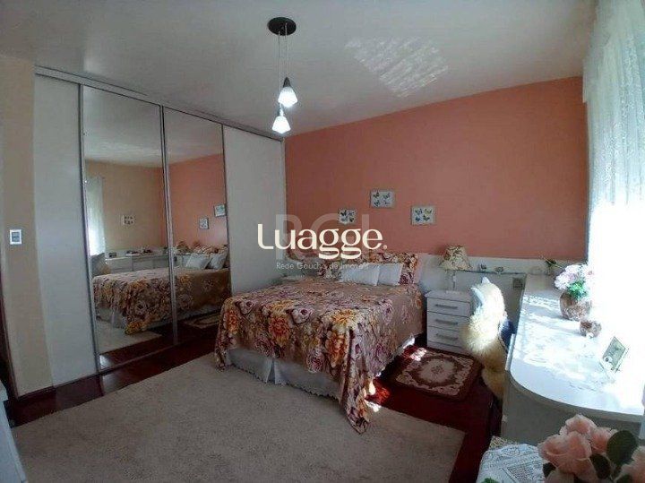Casa à venda com 4 quartos, 190m² - Foto 8