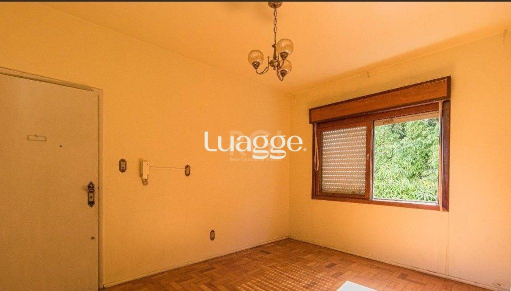 Apartamento à venda com 3 quartos, 75m² - Foto 1